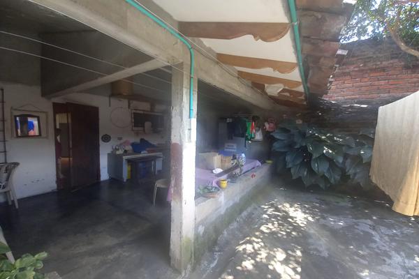 SE VENDE CASA EN EL BARRIO PRIMERO DE MAYO, BUGALAGRANDE