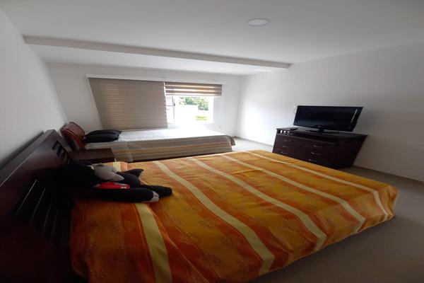 NUEVO PRÍNCIPE, SE VENDE CASA UNIFAMILIAR ESQUINERA