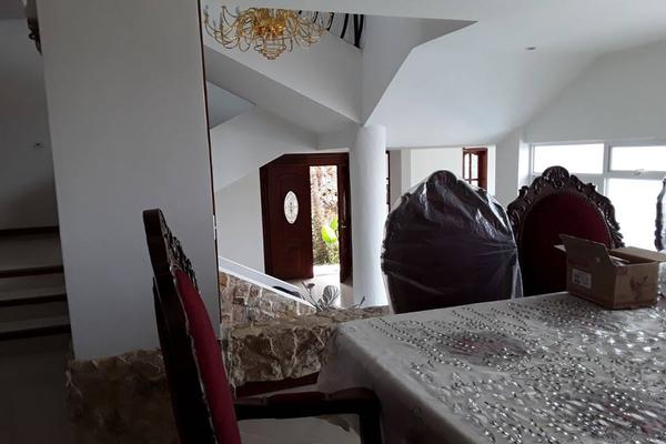 BARRIO CIUDAD CAMPESTRE, SE VENDE CASA LUJOSA