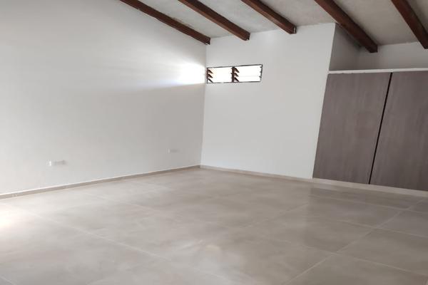 SALESIANOS, SE VENDE CASA EN SEGUNDO PISO - PROPIEDAD HORIZONTAL