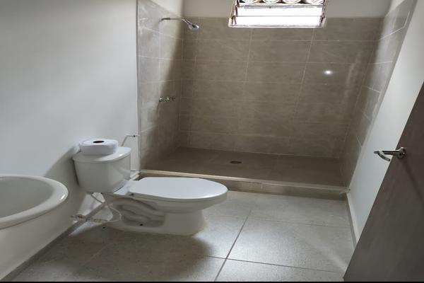 SALESIANOS, SE VENDE CASA EN SEGUNDO PISO - PROPIEDAD HORIZONTAL