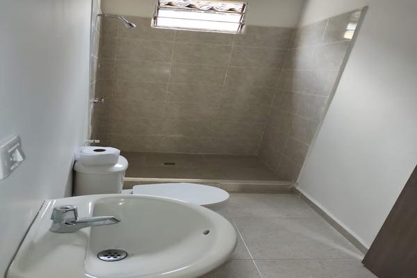 SALESIANOS, SE VENDE CASA EN SEGUNDO PISO - PROPIEDAD HORIZONTAL