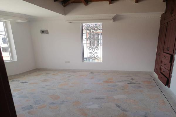 FÁTIMA, SE VENDE CASA BIFAMILIAR