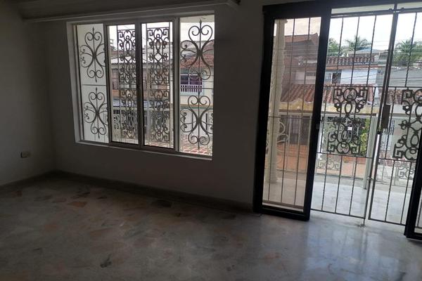 FÁTIMA, SE VENDE CASA BIFAMILIAR