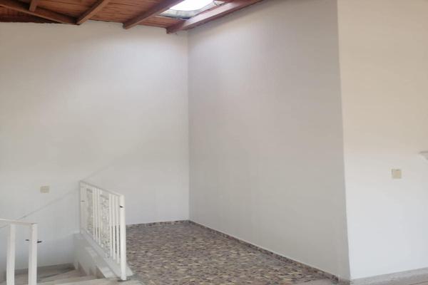 FÁTIMA, SE VENDE CASA BIFAMILIAR