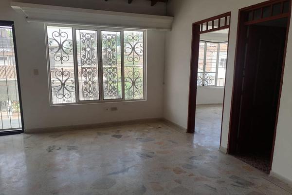 FÁTIMA, SE VENDE CASA BIFAMILIAR
