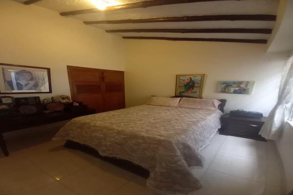 SE VENDE CASA 2do PISO, PROPIEDAD HORIZONTAL EN EL SALESIANO