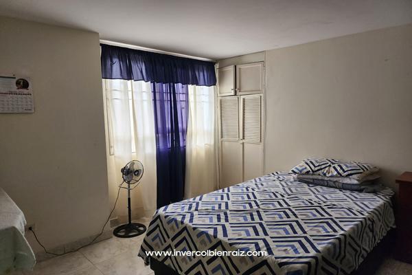 SE VENDE CASA UNIFAMILIAR ESQUINERA EN EL ALVERNIA