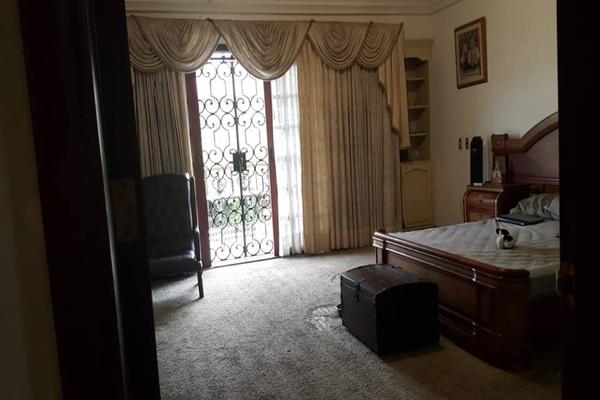 SE VENDE CASA UNIFAMILIAR EN EL BARRIO NUEVO ALVERNIA